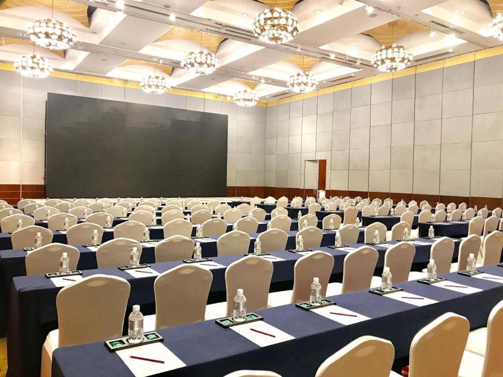 Dekin Hotel Chongqing Jiefangbei Luaran gambar