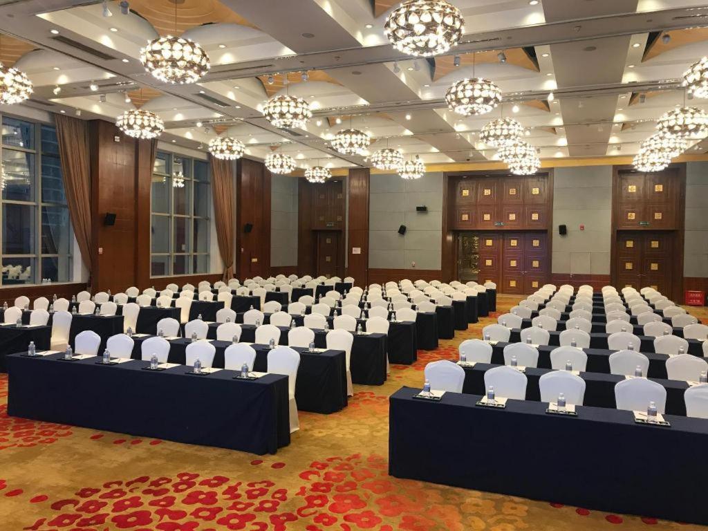 Dekin Hotel Chongqing Jiefangbei Luaran gambar